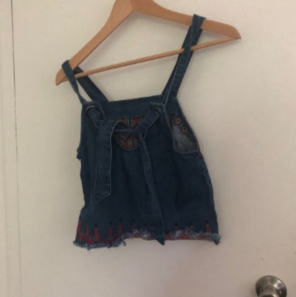 BlankNYC Denim Embroidered Sleeveless Tie Back Top XS - Picture 2 of 3